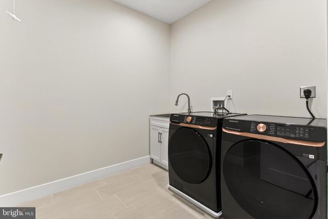 7604 HEMLOCK ST, Bethesda, MD 20817