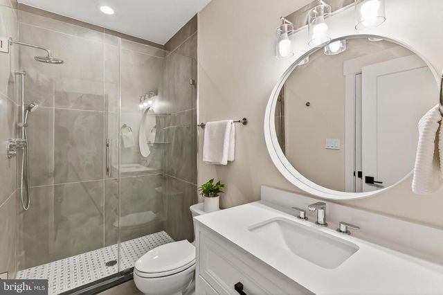 7604 HEMLOCK ST, Bethesda, MD 20817