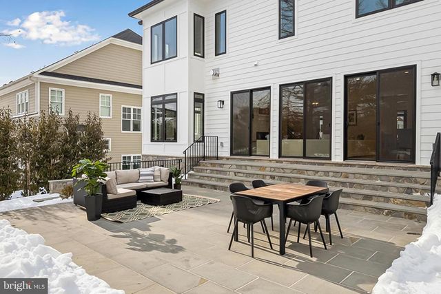 7604 HEMLOCK ST, Bethesda, MD 20817