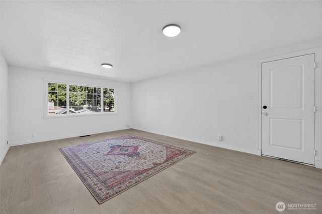 33907 23rd Avenue SW, Federal Way, WA 98023