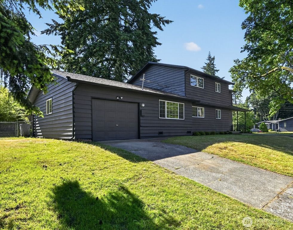 33907 23rd Avenue SW, Federal Way, WA 98023