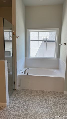 23438 N Seven Winds, San Antonio, TX 78258