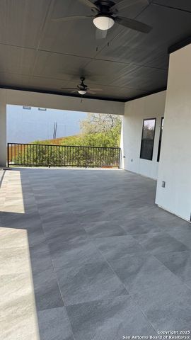 23438 N Seven Winds, San Antonio, TX 78258