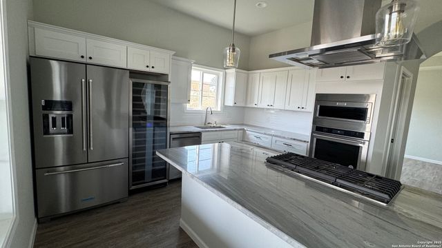 23438 N Seven Winds, San Antonio, TX 78258