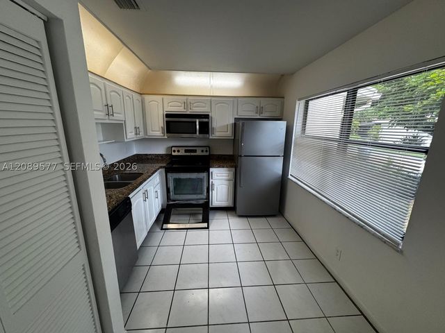 16413 Grape Way 16413, Delray Beach, FL 33484