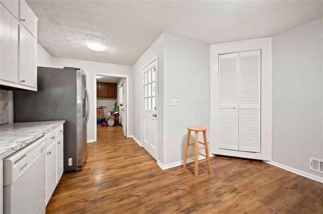 556 Auburn Road, Auburn, GA 30011