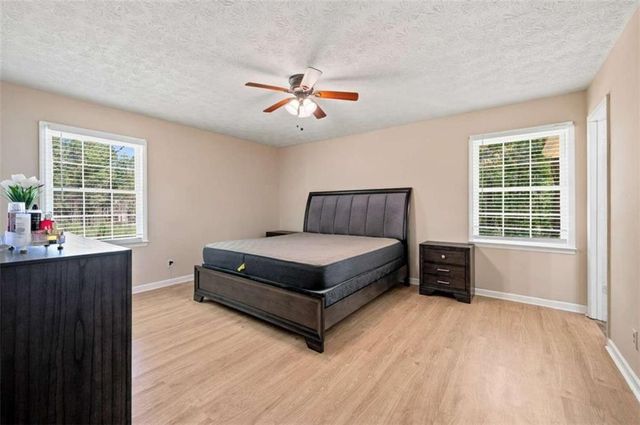 556 Auburn Road, Auburn, GA 30011