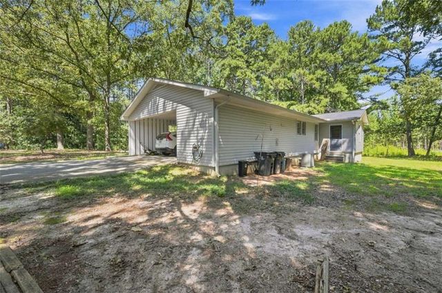 556 Auburn Road, Auburn, GA 30011
