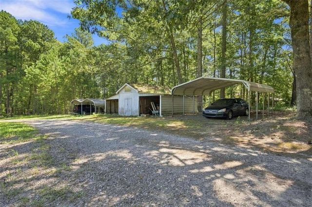 556 Auburn Road, Auburn, GA 30011