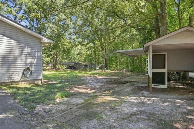 556 Auburn Road, Auburn, GA 30011