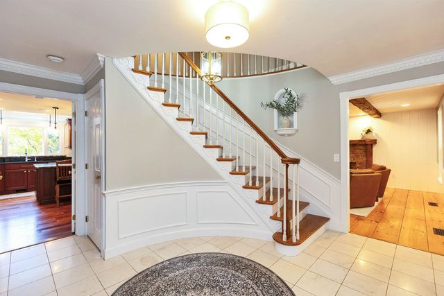 17 Kittredge Road, Mont Vernon, NH 03057