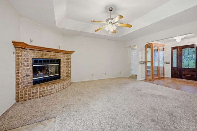 1808 E FM 120, Denison, TX 75021