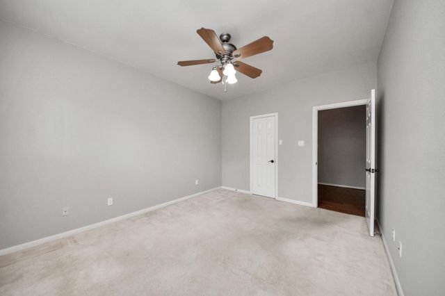 2318 Quarterpath Drive, Richmond, TX 77406