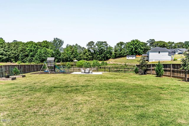 434 Windy Farm Drive, Fuquay Varina, NC 27526