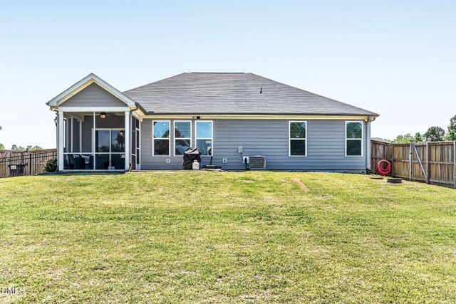 434 Windy Farm Drive, Fuquay Varina, NC 27526
