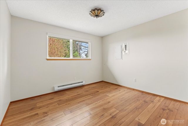 967 Edgecliff Drive, Langley, WA 98260