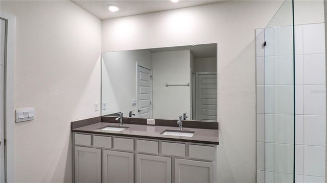 31899 OYSTER TRELLIS LANE, Wesley Chapel, FL 33545