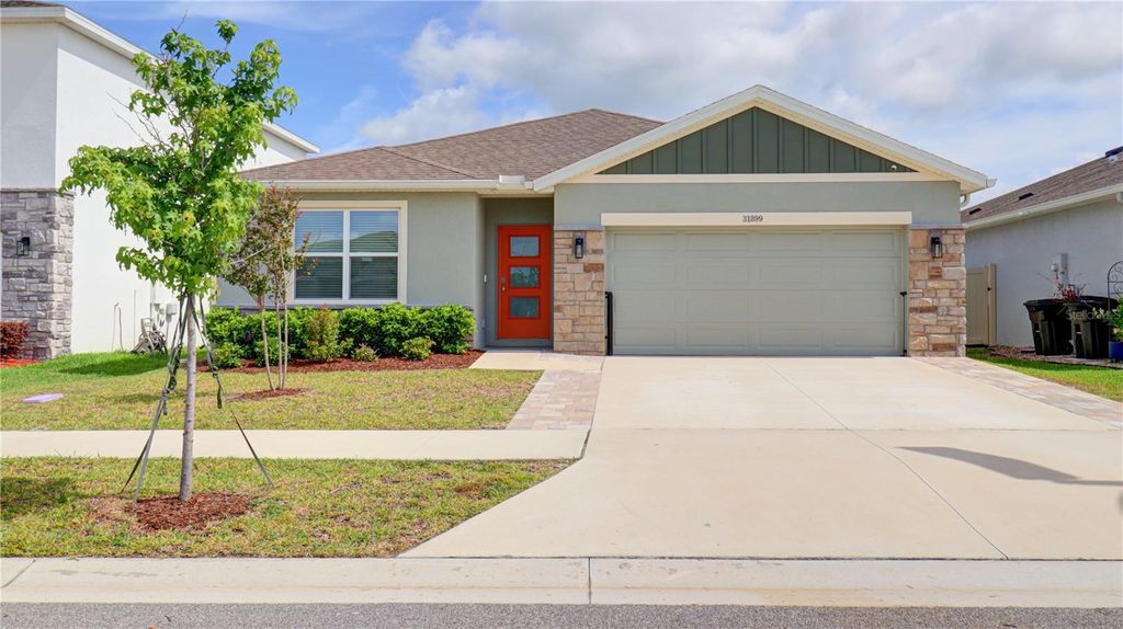 31899 OYSTER TRELLIS LANE, Wesley Chapel, FL 33545