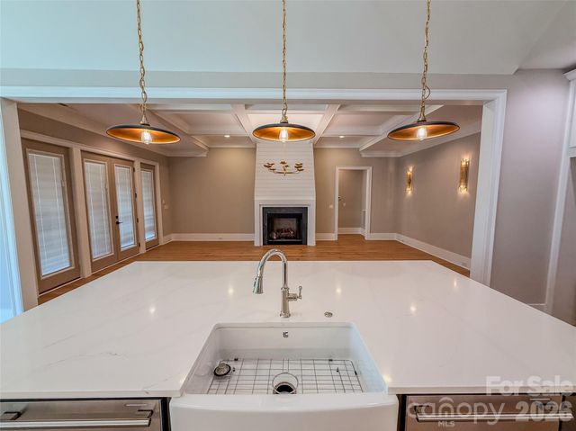 4822 Walker Road, Charlotte, NC 28211