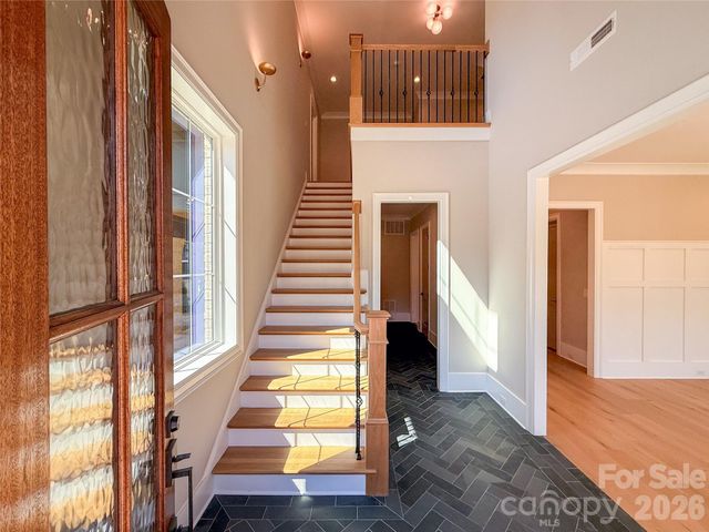 4822 Walker Road, Charlotte, NC 28211