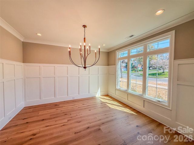 4822 Walker Road, Charlotte, NC 28211