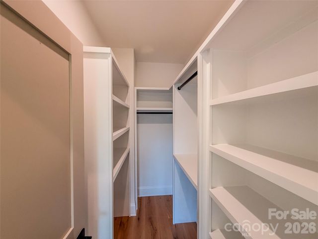 4822 Walker Road, Charlotte, NC 28211