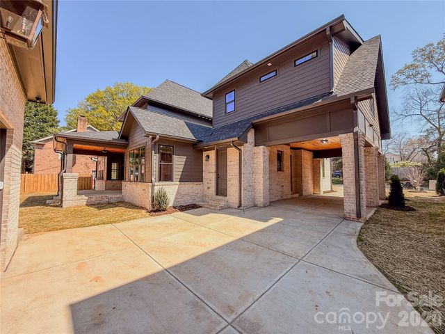 4822 Walker Road, Charlotte, NC 28211