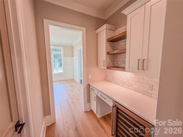 4822 Walker Road, Charlotte, NC 28211