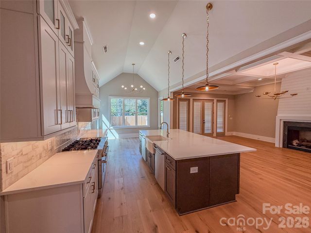 4822 Walker Road, Charlotte, NC 28211