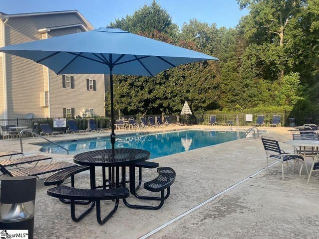 201 Mckenna Circle, Greenville, SC 29615