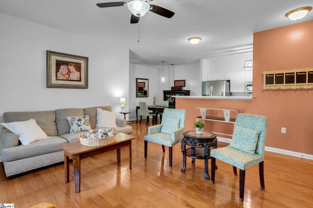 201 Mckenna Circle, Greenville, SC 29615