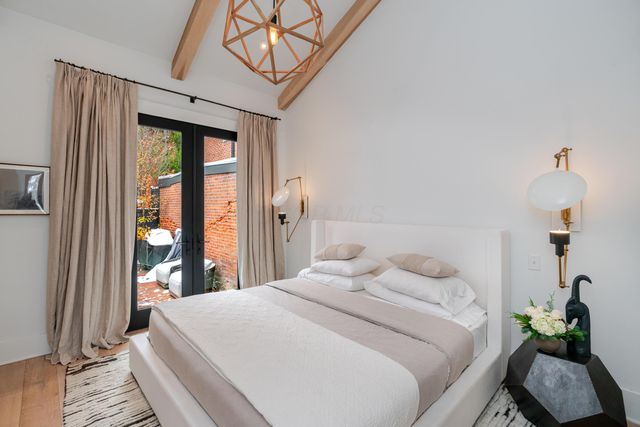 186 E Sycamore Street, Columbus, OH 43206