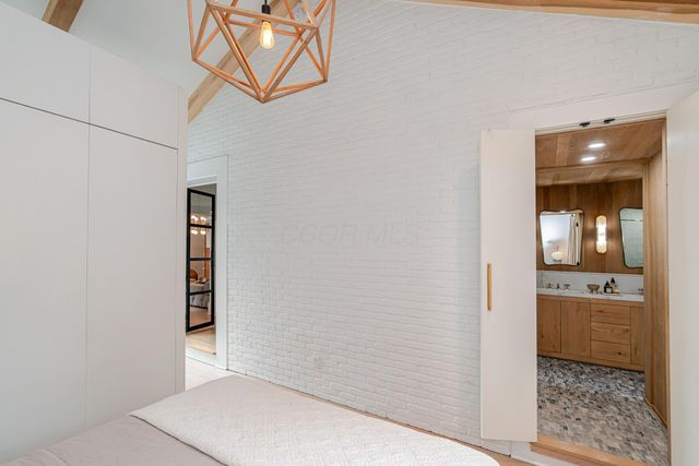 186 E Sycamore Street, Columbus, OH 43206