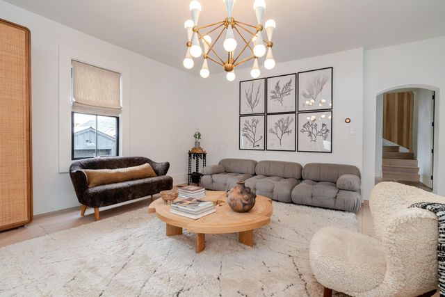 186 E Sycamore Street, Columbus, OH 43206