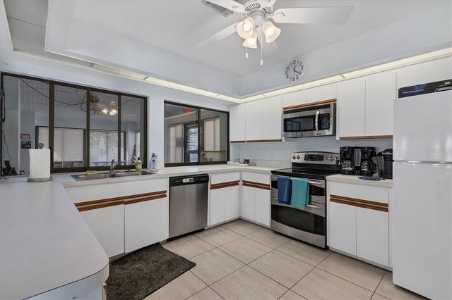 260 SOUTHAMPTON DRIVE 312, Venice, FL 34293