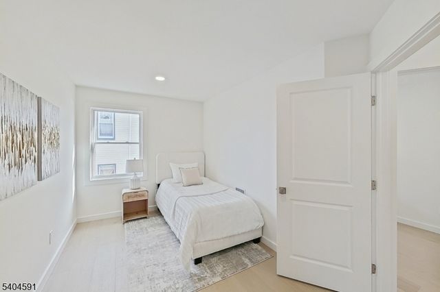 413 Paulison Ave, Passaic City, NJ 07055