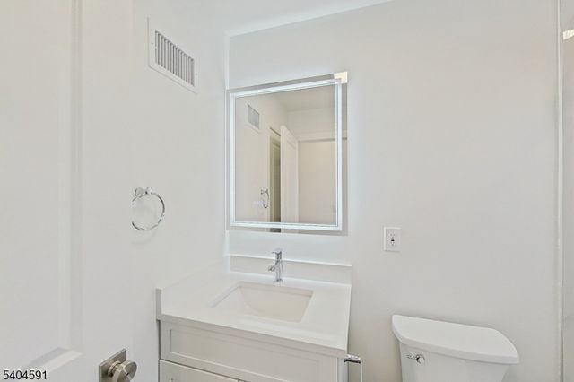 413 Paulison Ave, Passaic City, NJ 07055