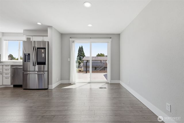 5402 34th Street Loop NE, Tacoma, WA 98422
