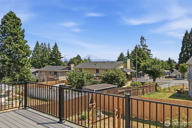 5402 34th Street Loop NE, Tacoma, WA 98422