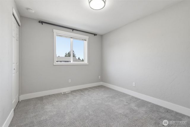 5402 34th Street Loop NE, Tacoma, WA 98422