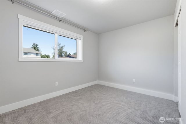 5402 34th Street Loop NE, Tacoma, WA 98422