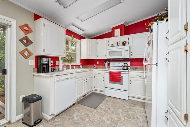 618 Benton Drive, Laconia, NH 03246