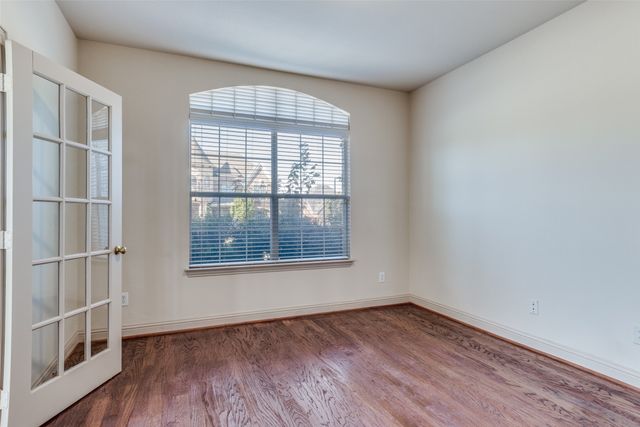 1502 Shadow Brook Trail, Garland, TX 75043