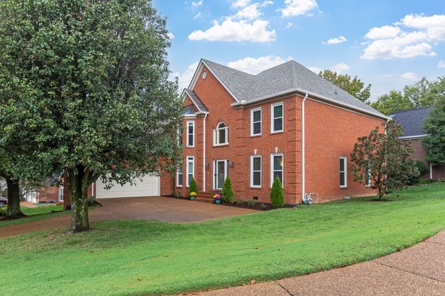 428 Crofton Park Ln, Franklin, TN 37069