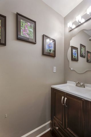 428 Crofton Park Ln, Franklin, TN 37069