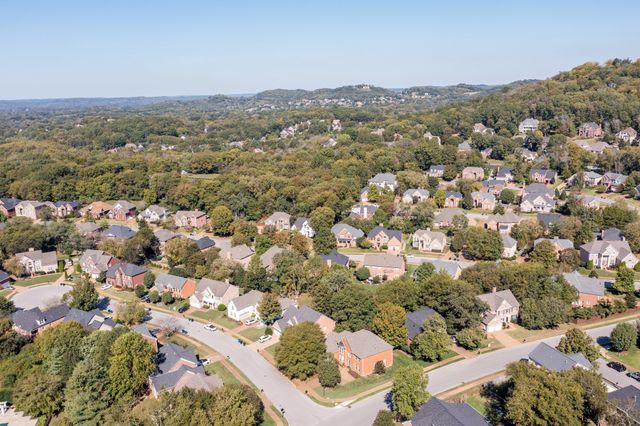 428 Crofton Park Ln, Franklin, TN 37069