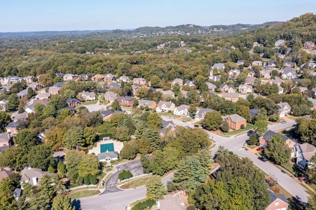 428 Crofton Park Ln, Franklin, TN 37069