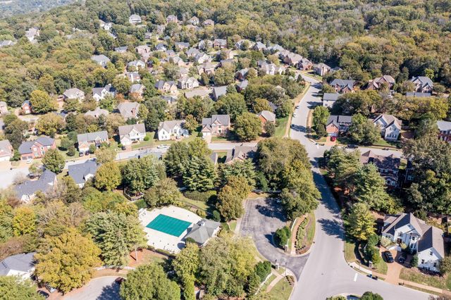 428 Crofton Park Ln, Franklin, TN 37069