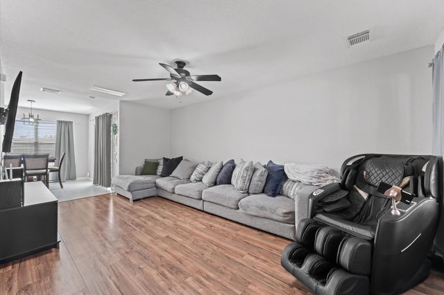 618 Cypresswood Trace, Spring, TX 77373