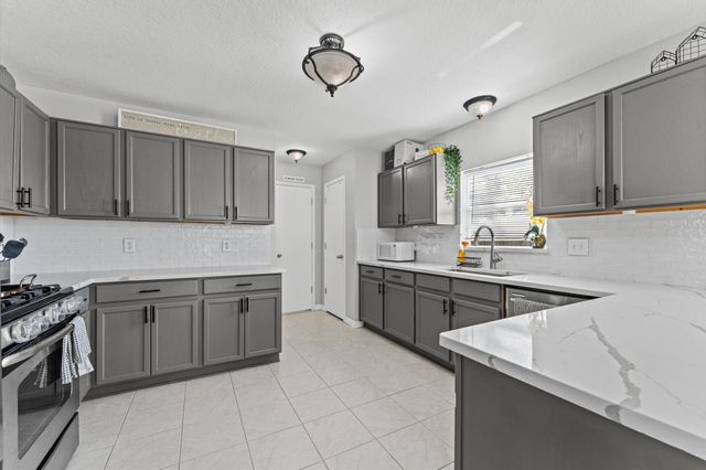 618 Cypresswood Trace, Spring, TX 77373